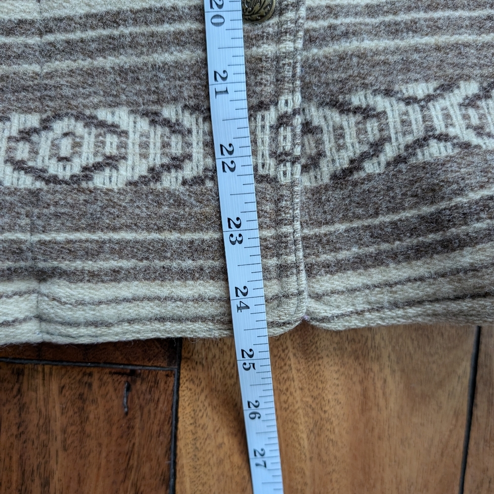 90's Woolrich Southwest Barn Blanket Coat (M) - Picture 7 of 7